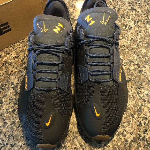 Nike React GTX Size 10 - Picture 2 of 5